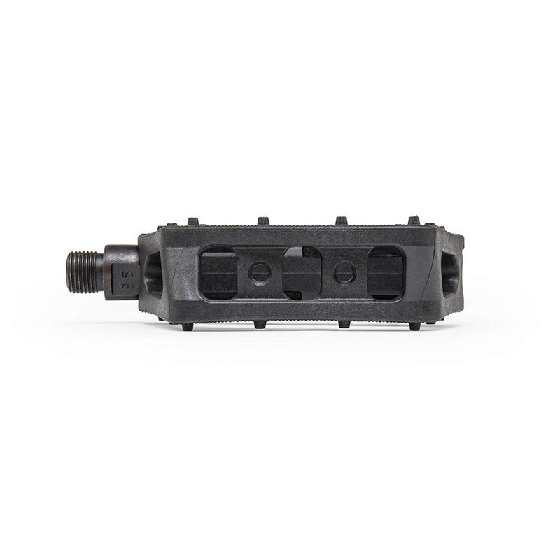 Eclat, Plaza, Platform Pedals, Body: Nylon, Spindle: Cr-Mo, 9/16&